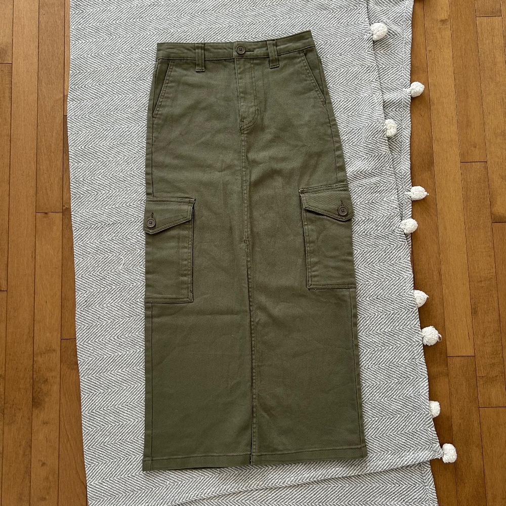 BCBGeneration⎪Cargo Maxi Skirt